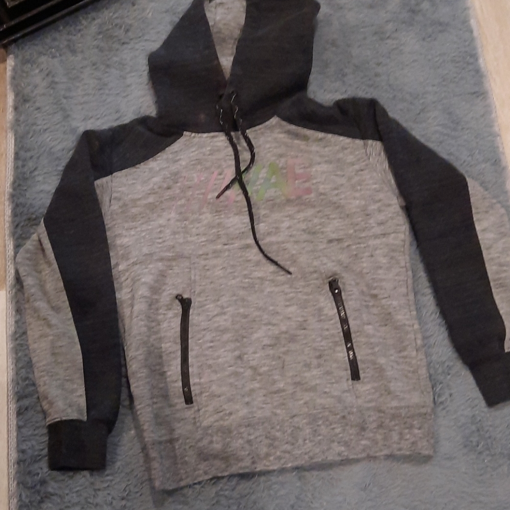 AE Mens XS sweatshirt